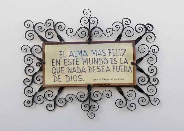 Hospederia Monasterio De San Leandro 3*