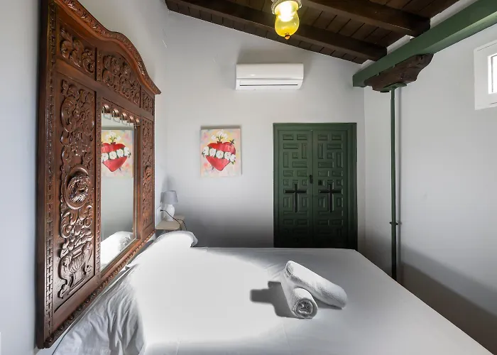 Hospederia Monasterio De San Leandro 3*