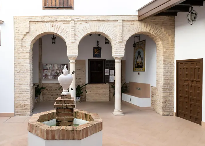 Hospederia Monasterio De San Leandro 3* إشبيلية